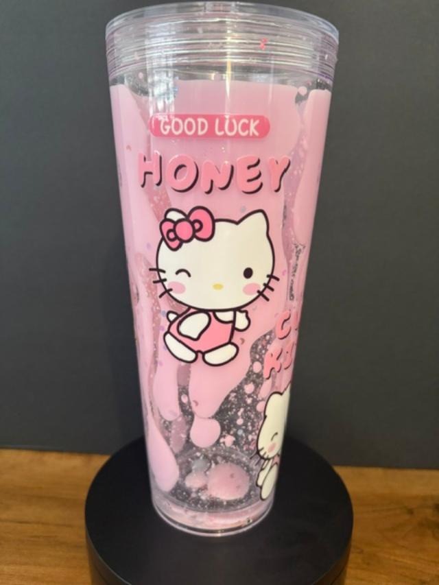 🎀 Hello Kitty Inspired – 24 oz Lava Tumbler